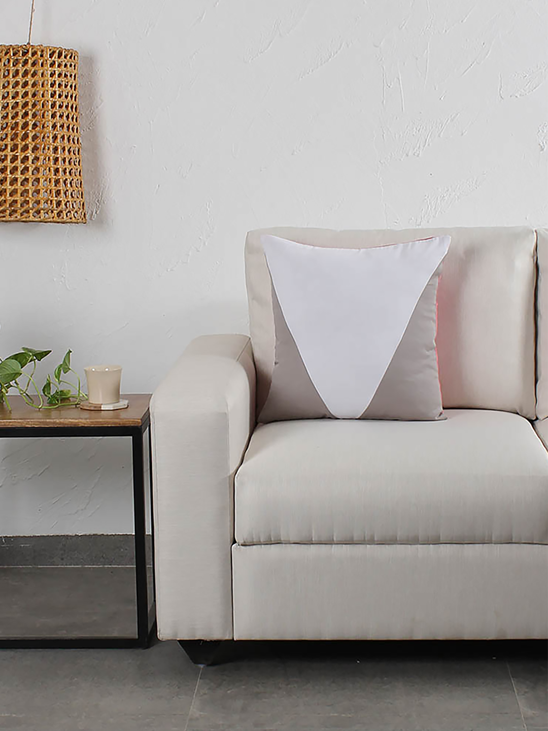 Jyamiti Cushion Cover (White) - Medium