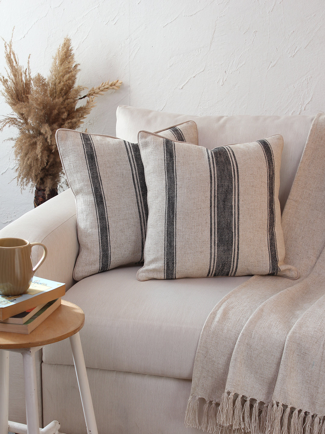 Satpura - Set Of 2 Cushion Covers (Natural) - Medium