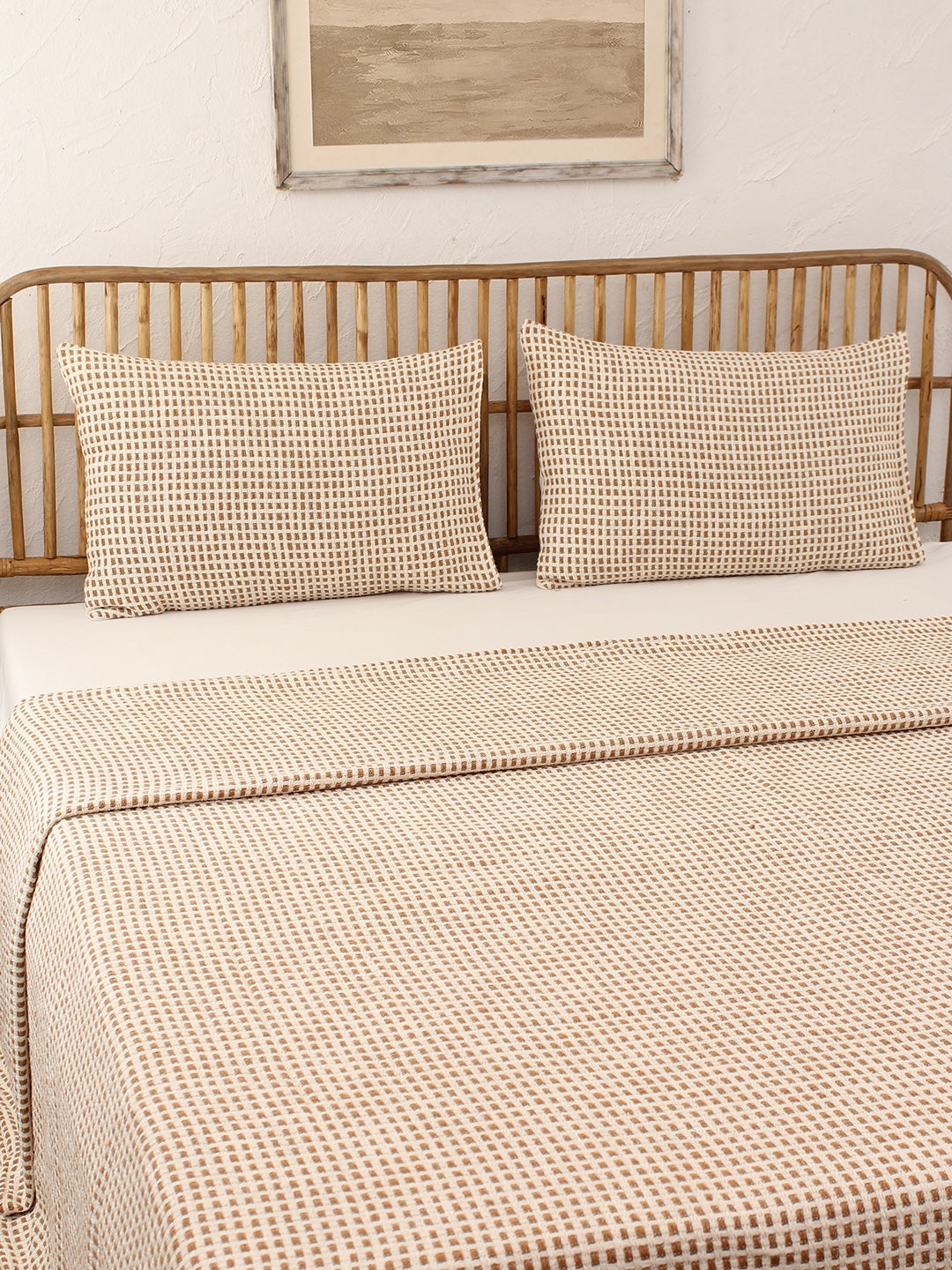 Girnar Double Bedcover (Brown)