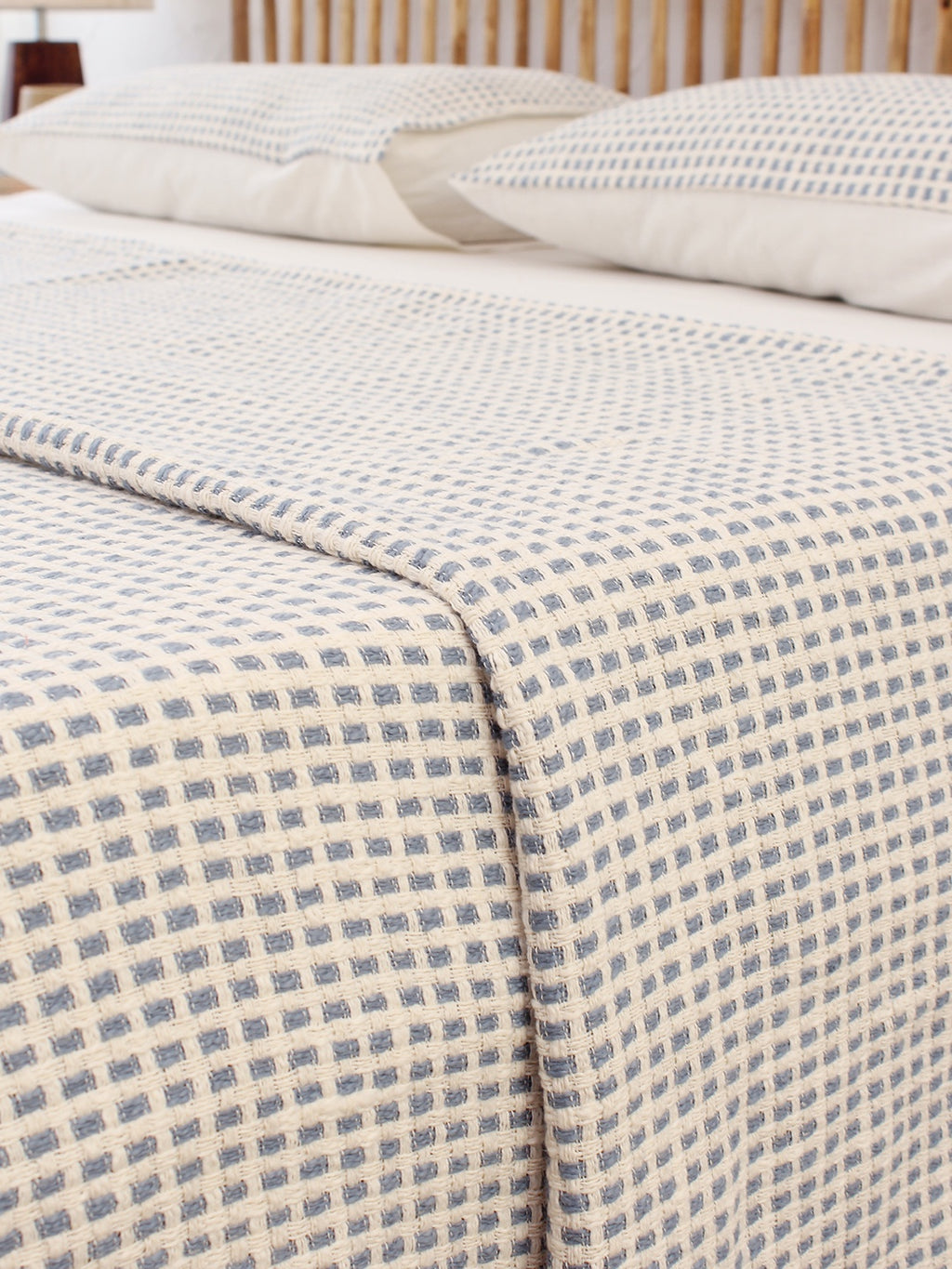 Girnar Double Bedcover (Dark Blue)