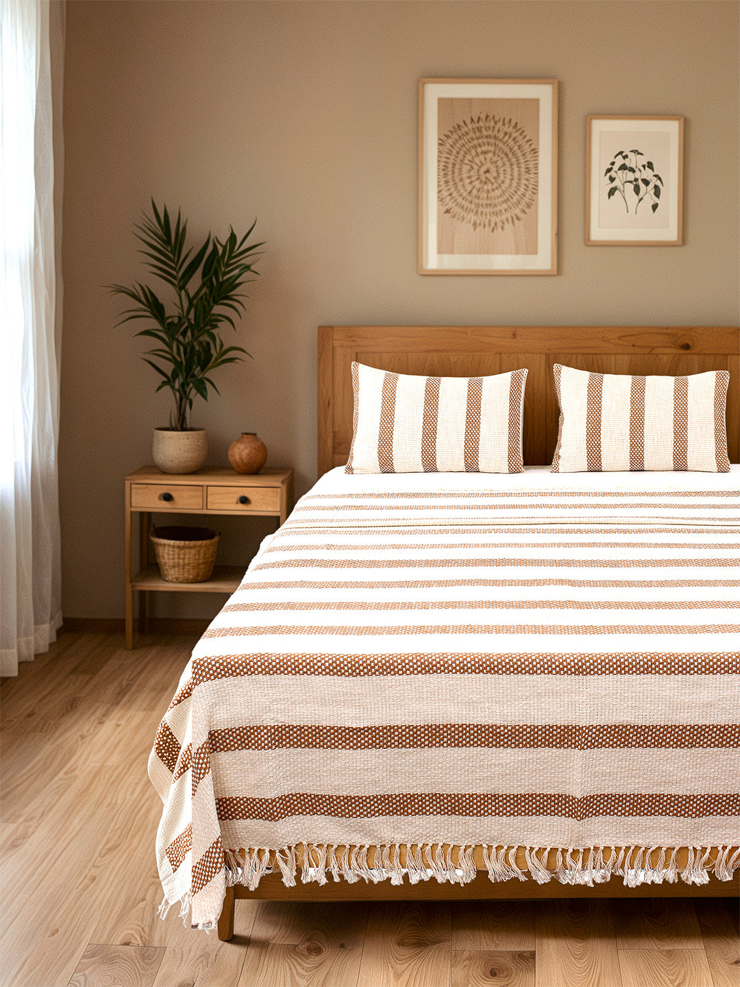 Shivalik Double Bedcover (Brown)