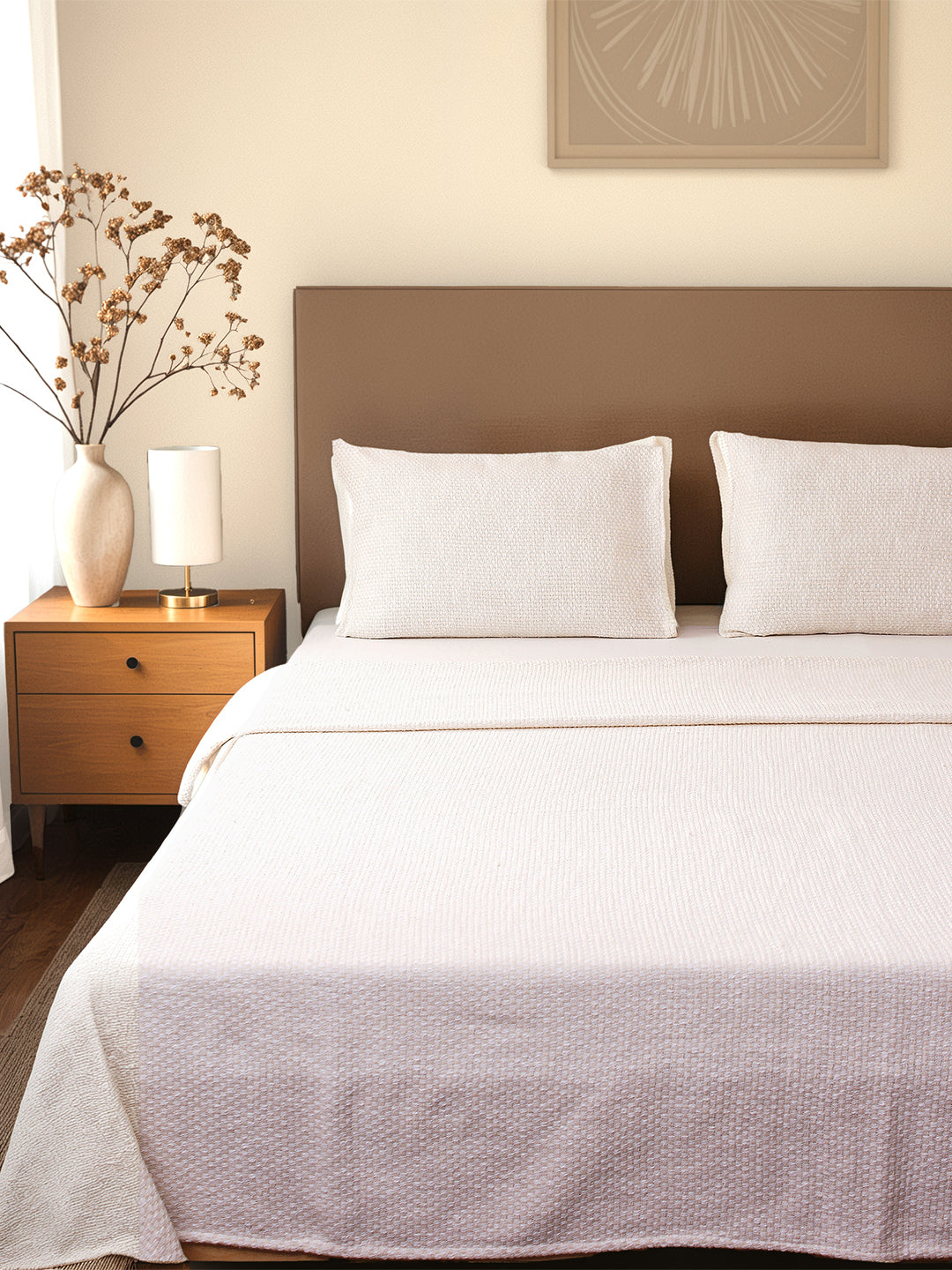 Vindhya Double Bedcover (Natural)