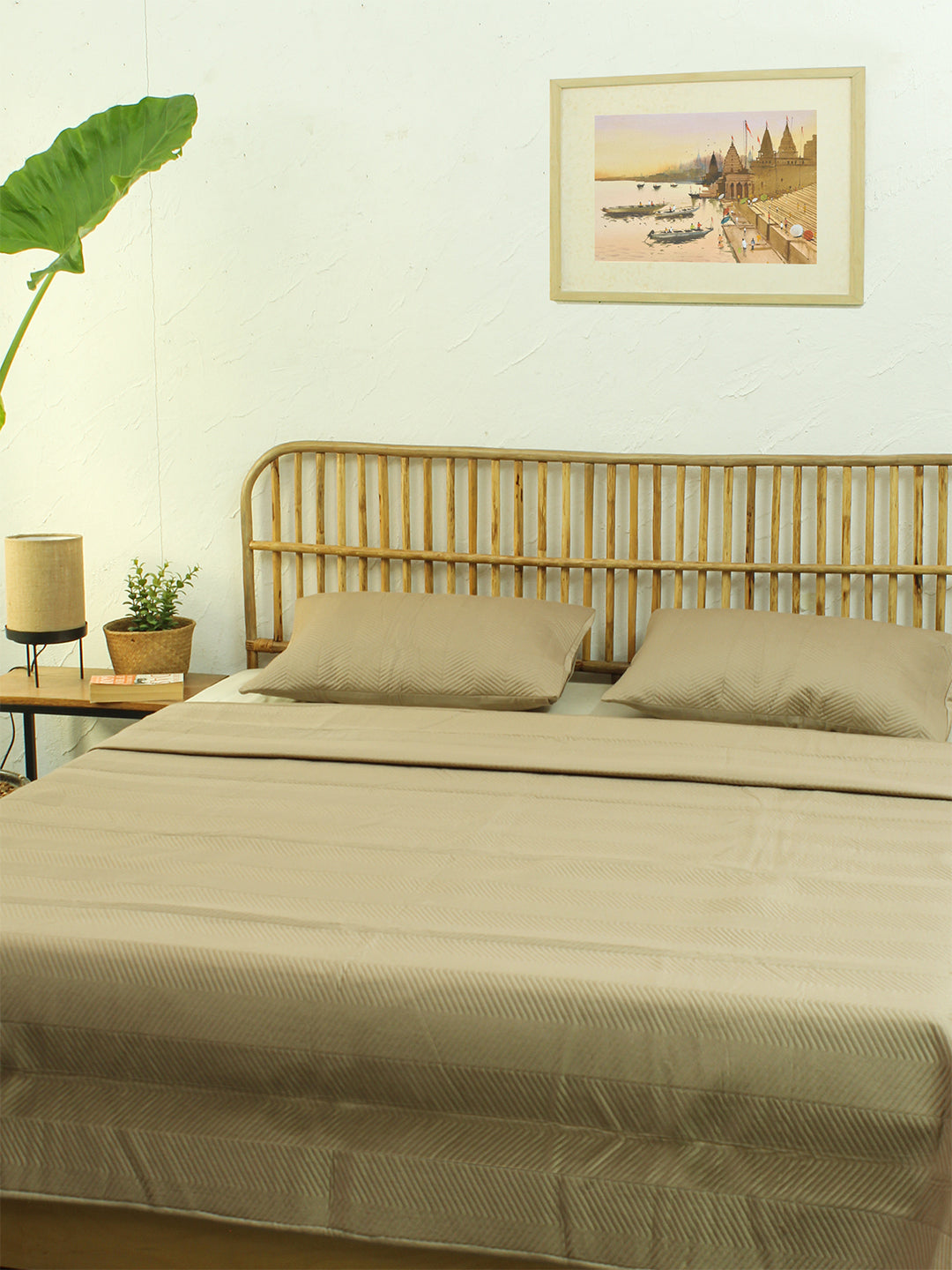 Tampara 1 Double Bedcover 2 Pillow Covers (Beige)