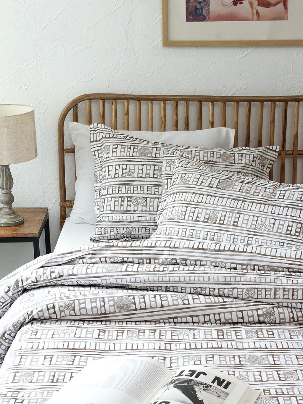 Sanchi Bed Set (Duvet Cover + Bedsheet) - Grey