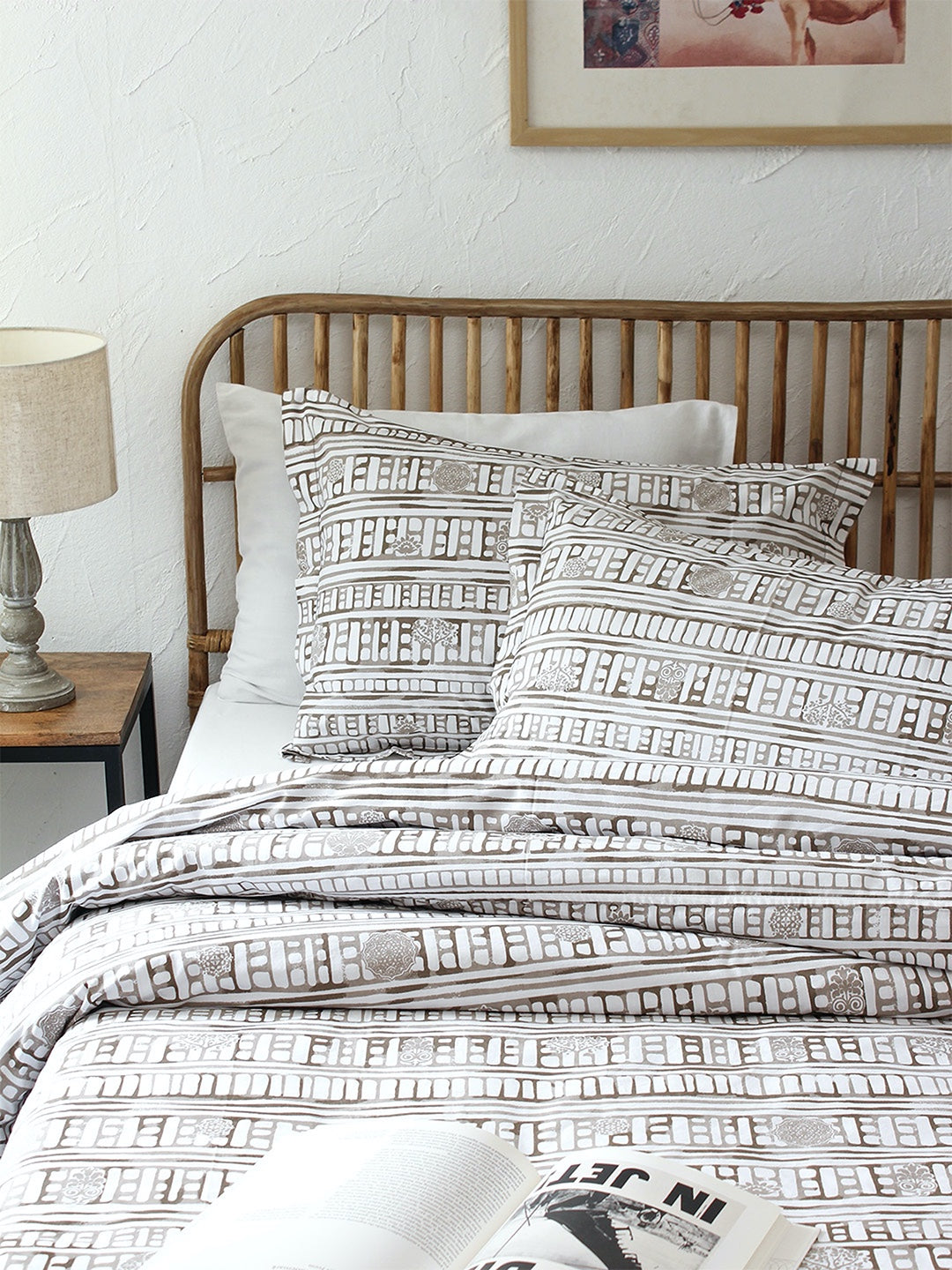 Sanchi Bed Set (Duvet Cover + Bedsheet) - Grey