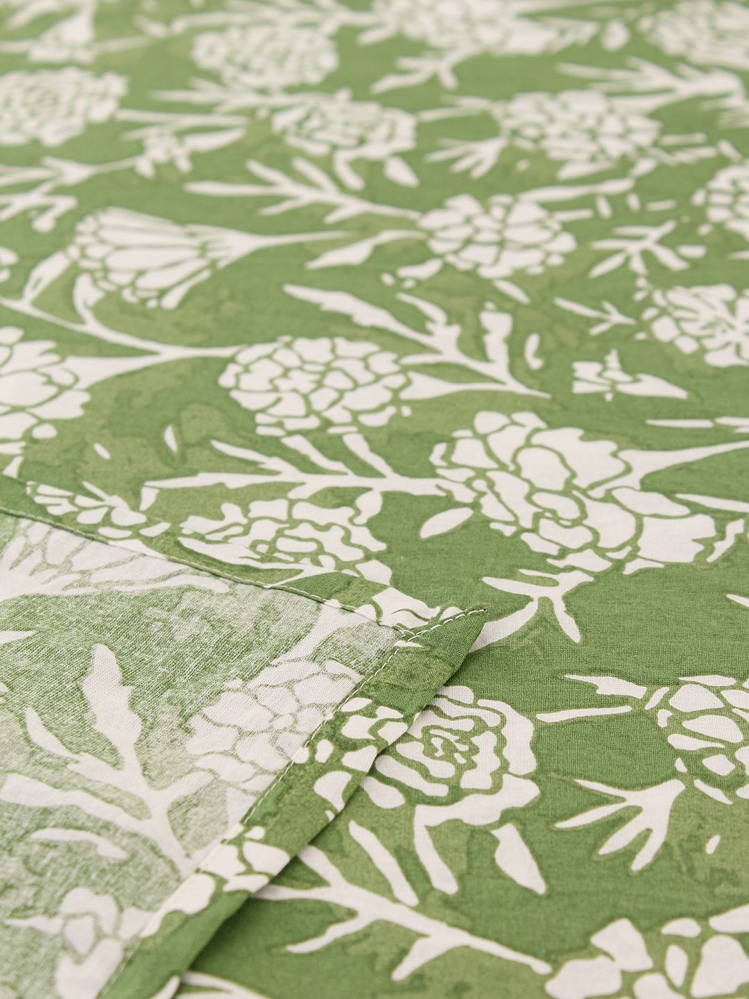 Genda Phool Fitted Bedsheet Set (Green)
