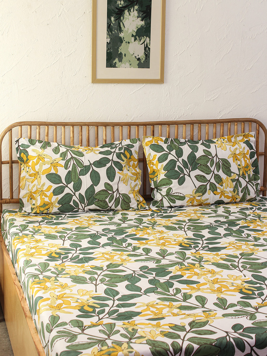 Moringa Green Bedsheet with Pillow Cover