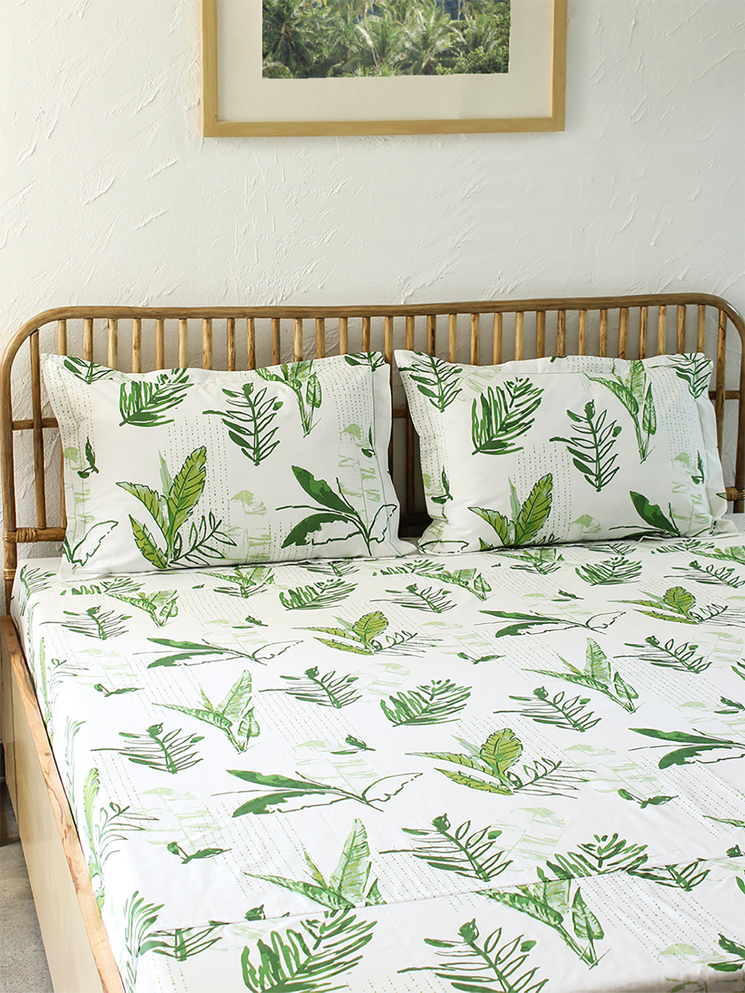 Vanam Fitted Sheet with Pillow Cover (Green)