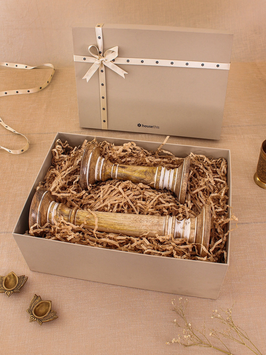 Deheri Candle Stand Gift Box (Camel Brown)