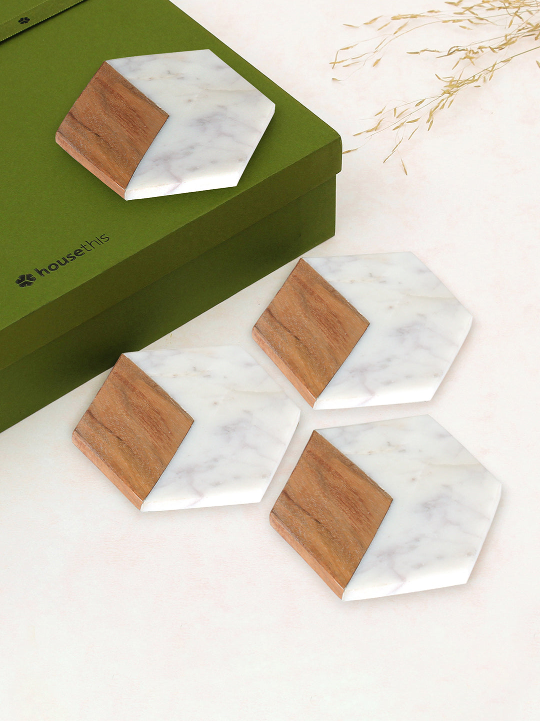 Vallam Coaster Gift Set (Natural And Wooden)