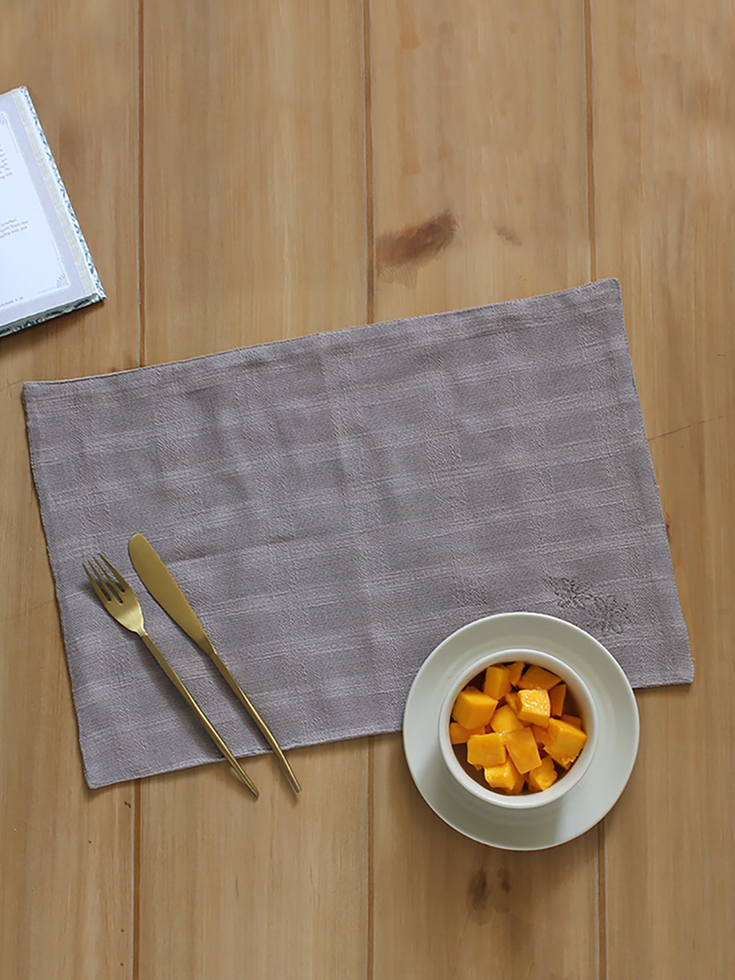Spice Garden - Set Of 2 Placemats (Grey)