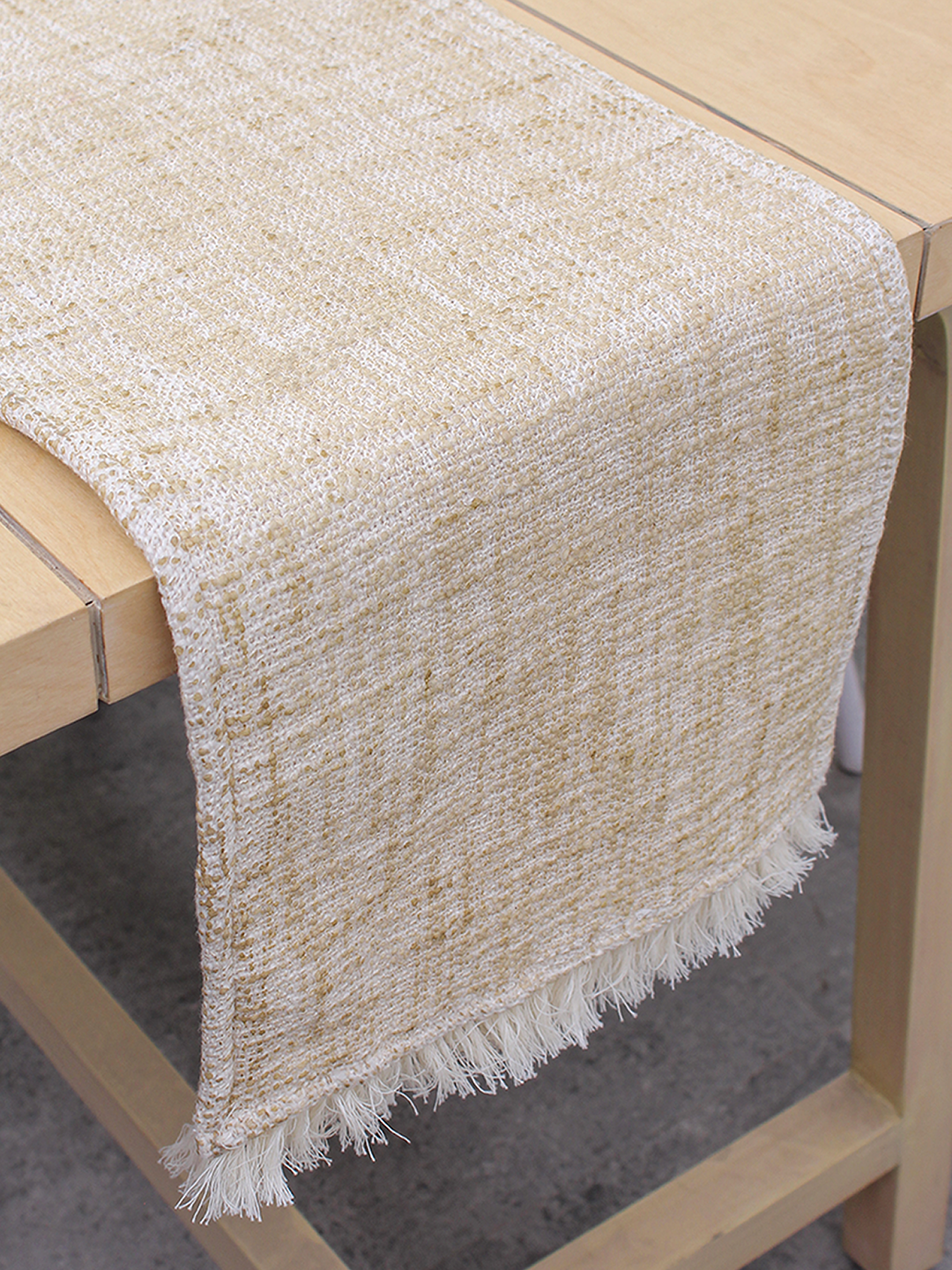 Matsya Vala Runner (Beige)
