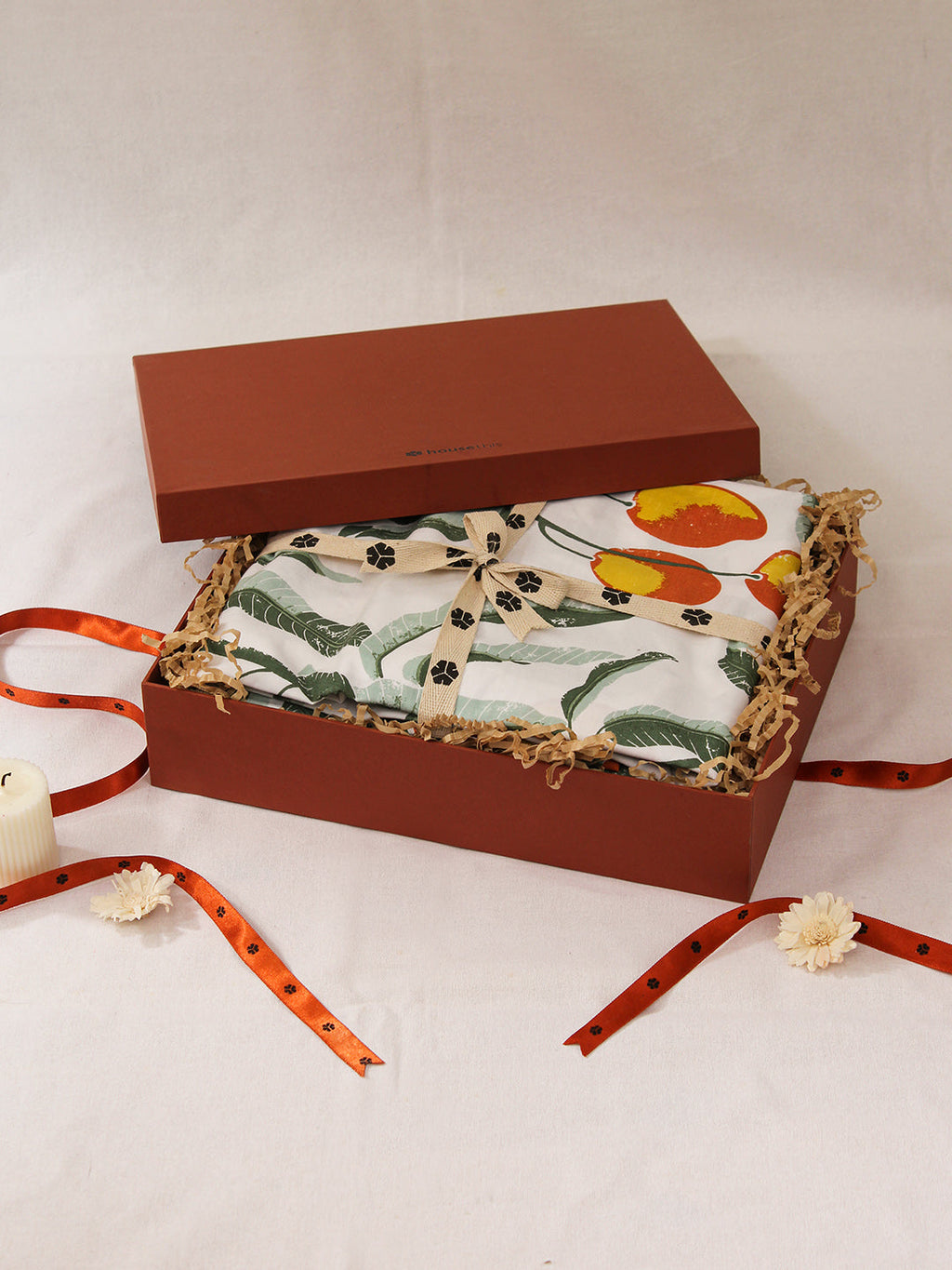 Amra Gift Box
