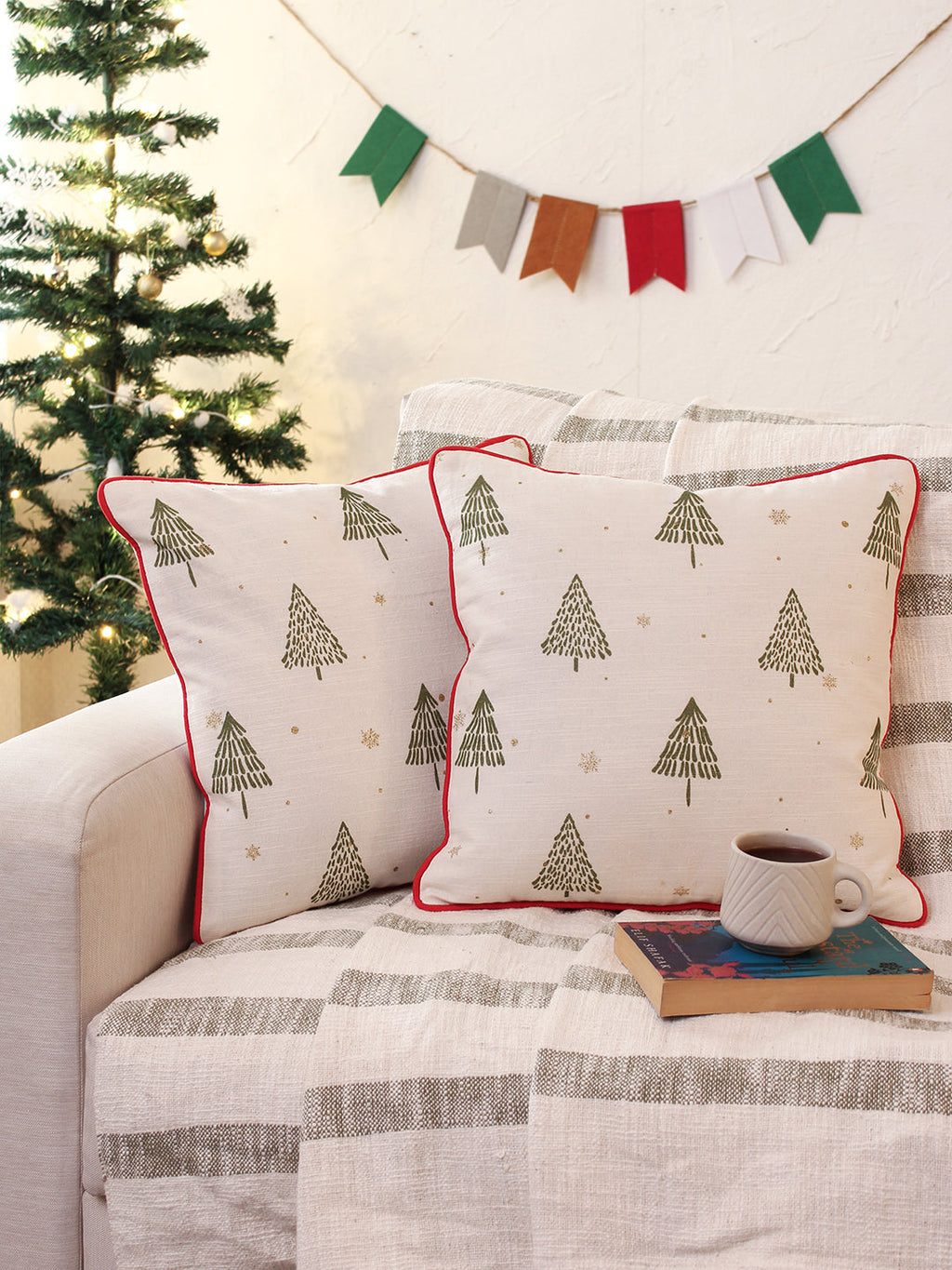 Sparkling Tree Cushion Gift Set