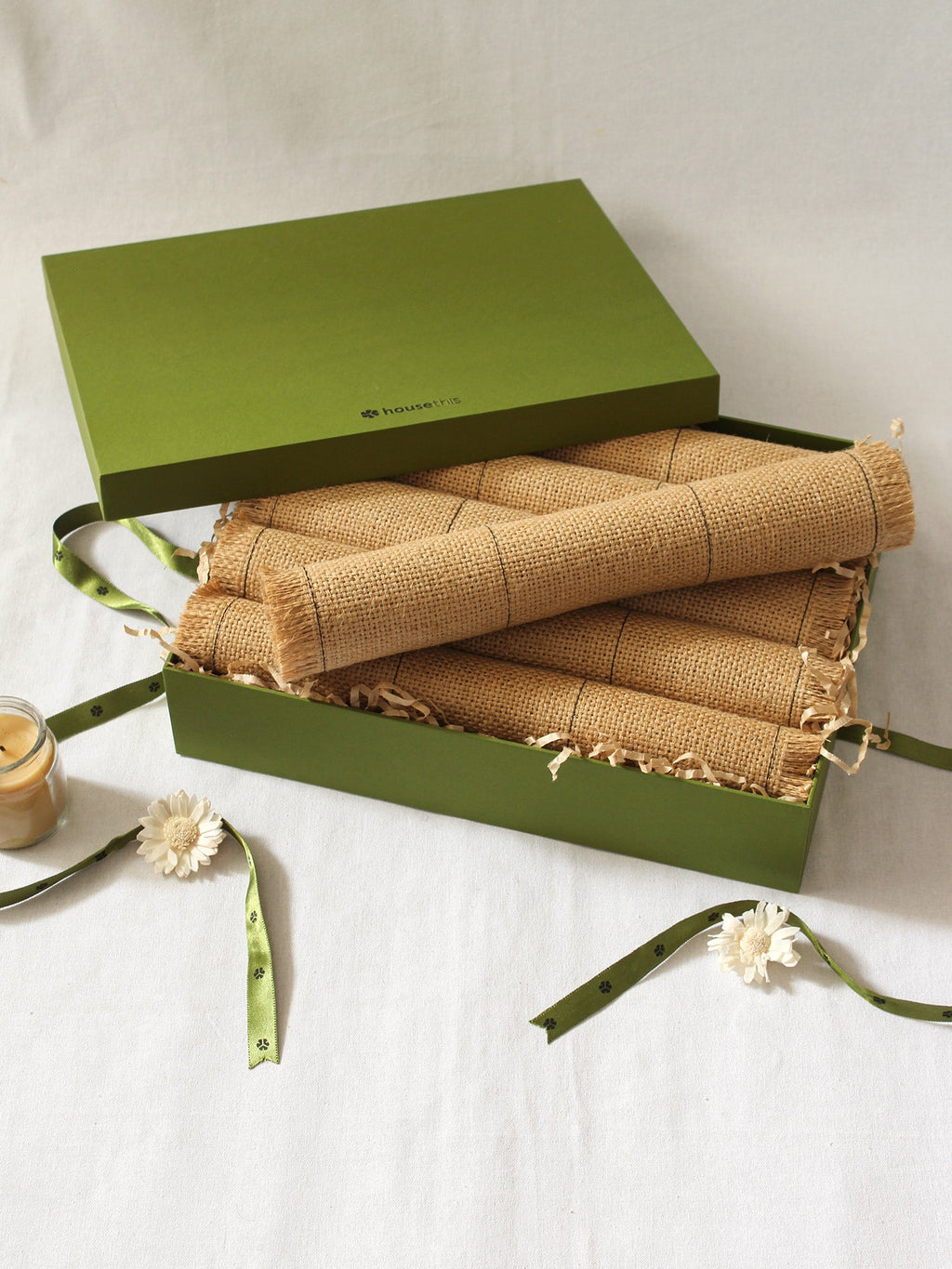 Nalikeram Gift Box