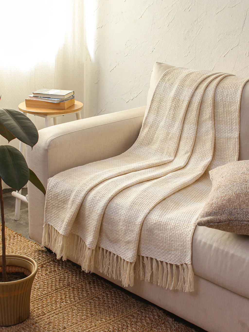 Shivalik Throw (Natural)